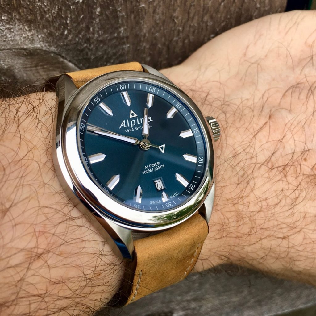 Keeping it simple with the Alpina Alpiner Quartz Wristwatch Review